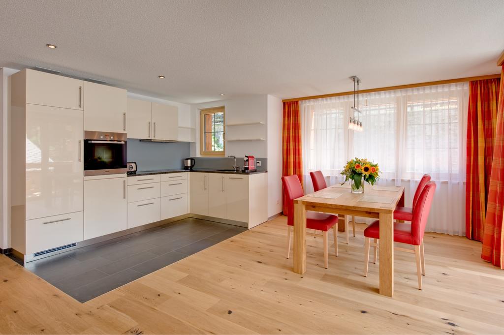 Jaegerhof Serviced Apartements Zermatt Chambre photo