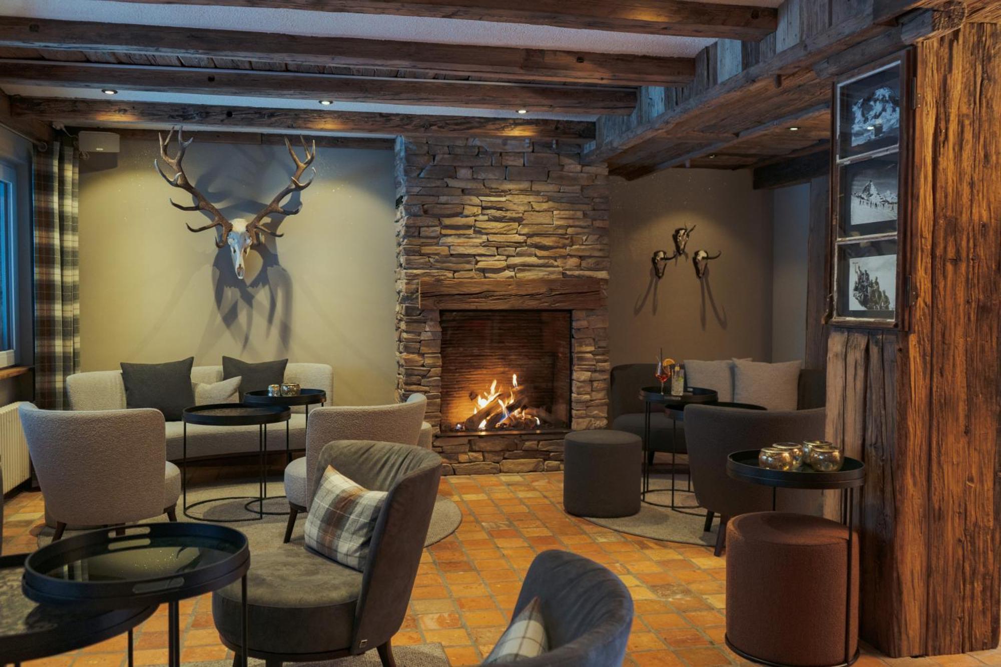 Jaegerhof Serviced Apartements Zermatt Extérieur photo