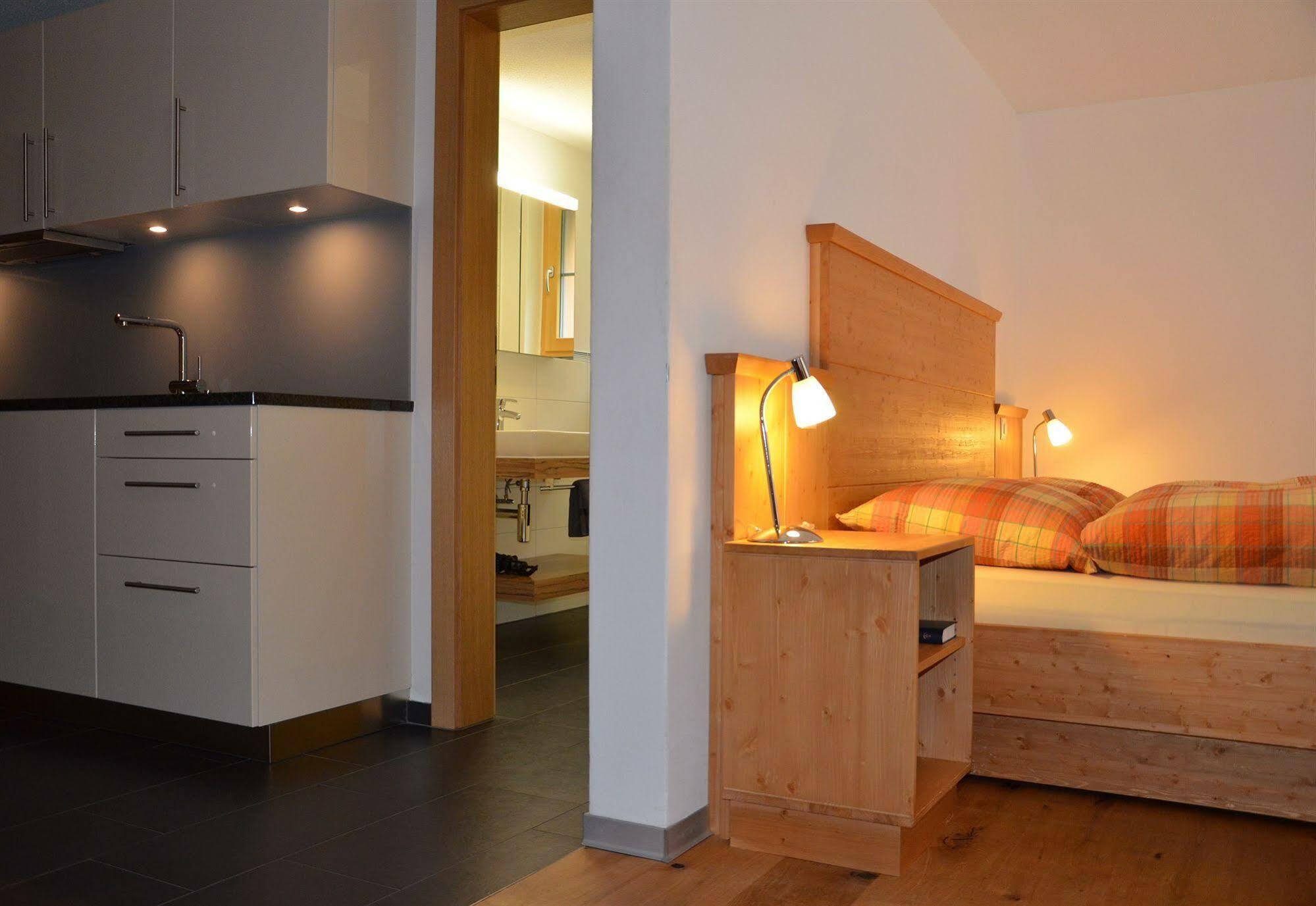 Jaegerhof Serviced Apartements Zermatt Extérieur photo