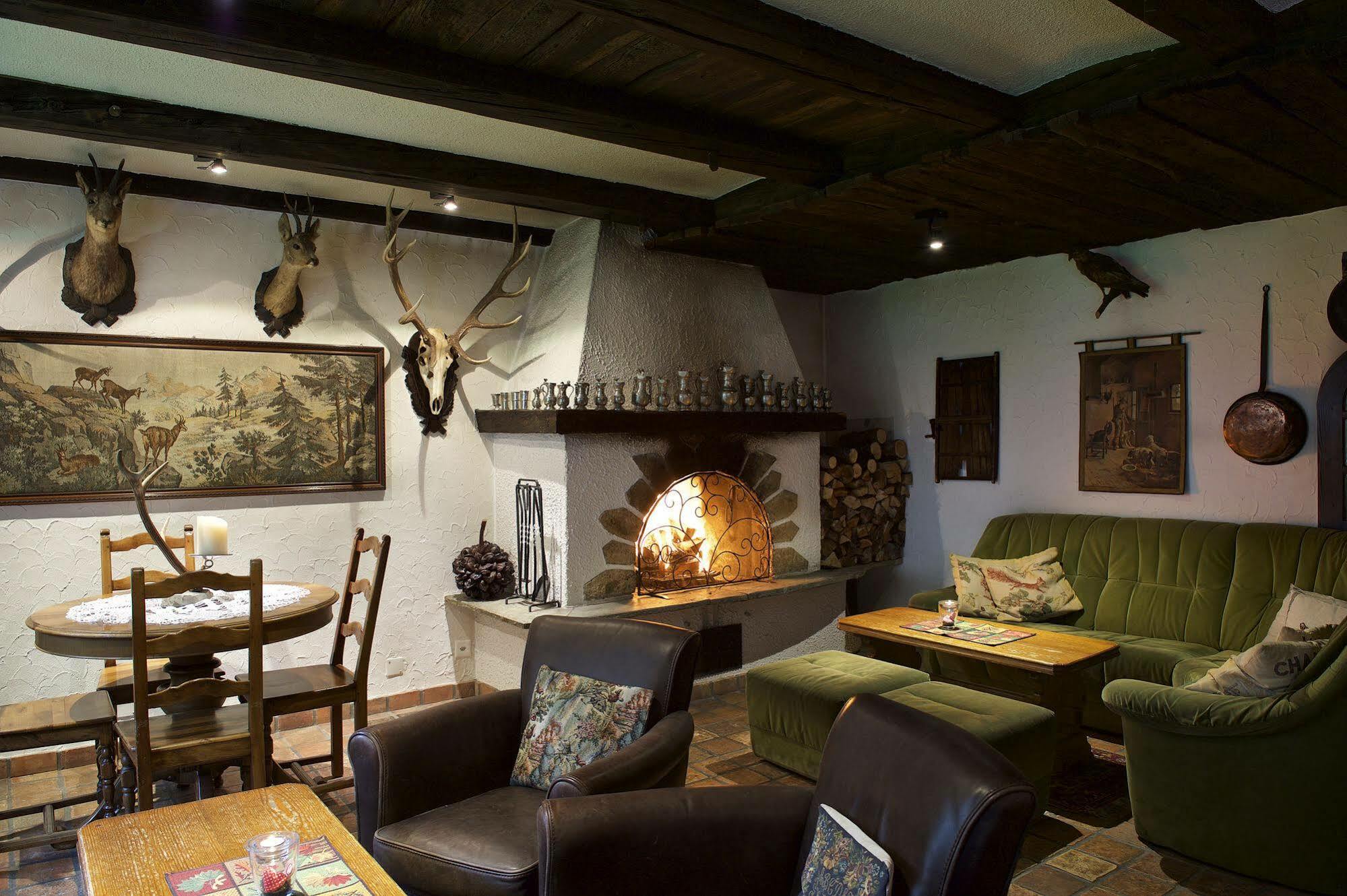 Jaegerhof Serviced Apartements Zermatt Extérieur photo